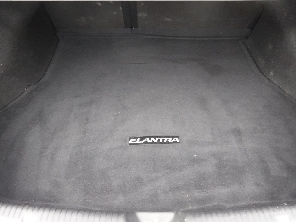 Used 2012 Hyundai Elantra For Sale